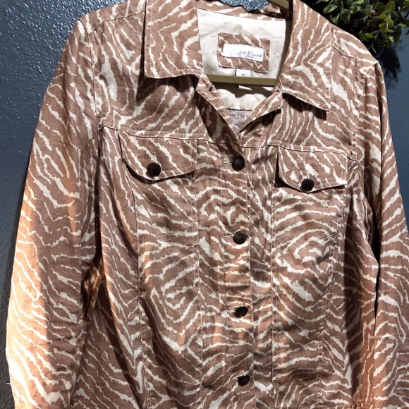 Jackets & Blazers - 💝2/$12 or 3/$18💝 1X Animal Print, Linen Jacket